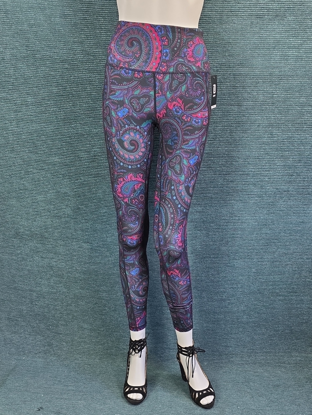 Ideology Beach Paisley High Rise Side Pocket 7/8 Length Leggings XS